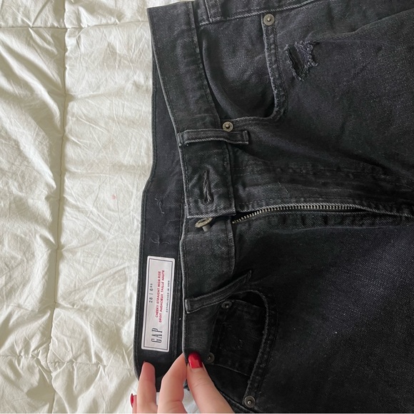 High Rise Cheeky Straight Jeans - Picture 10 of 11